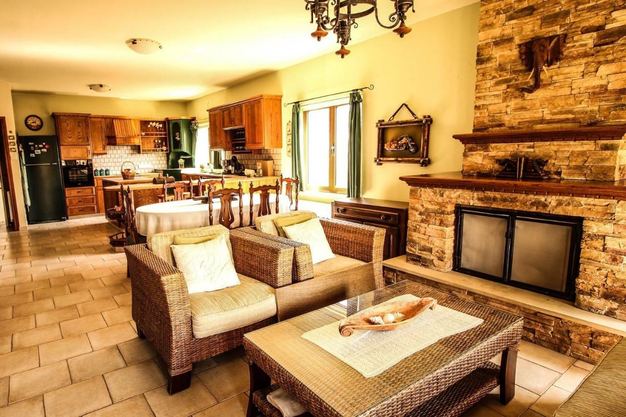 Villa Rustic House Xylophaghou Exterior foto